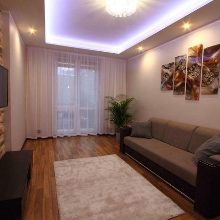 Apartament H&P Gold Appartamento Varsavia Esterno foto