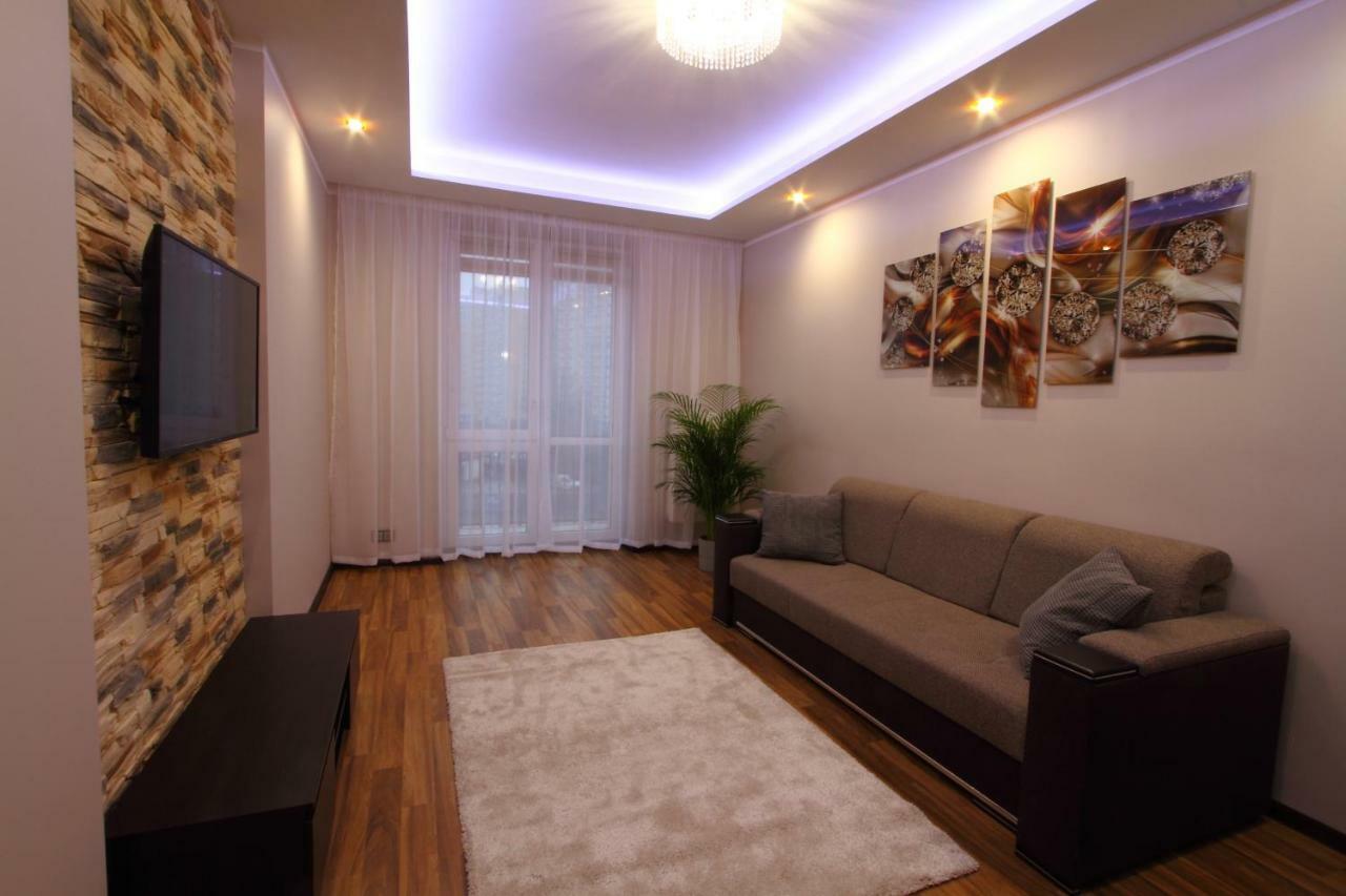 Apartament H&P Gold Appartamento Varsavia Esterno foto