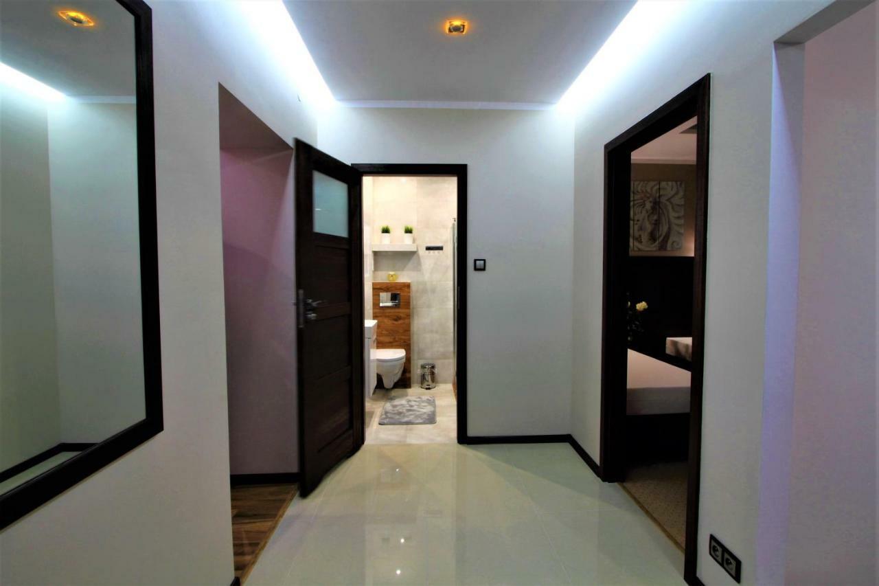 Apartament H&P Gold Appartamento Varsavia Esterno foto